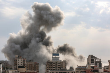 NYTGAZA NYTGAZA Smoke continues to rise due to the bombing of Gaza City and its northern borders by Israeli warplanes.